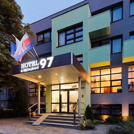 Hotel 97 Бидгошч Екстериор снимка