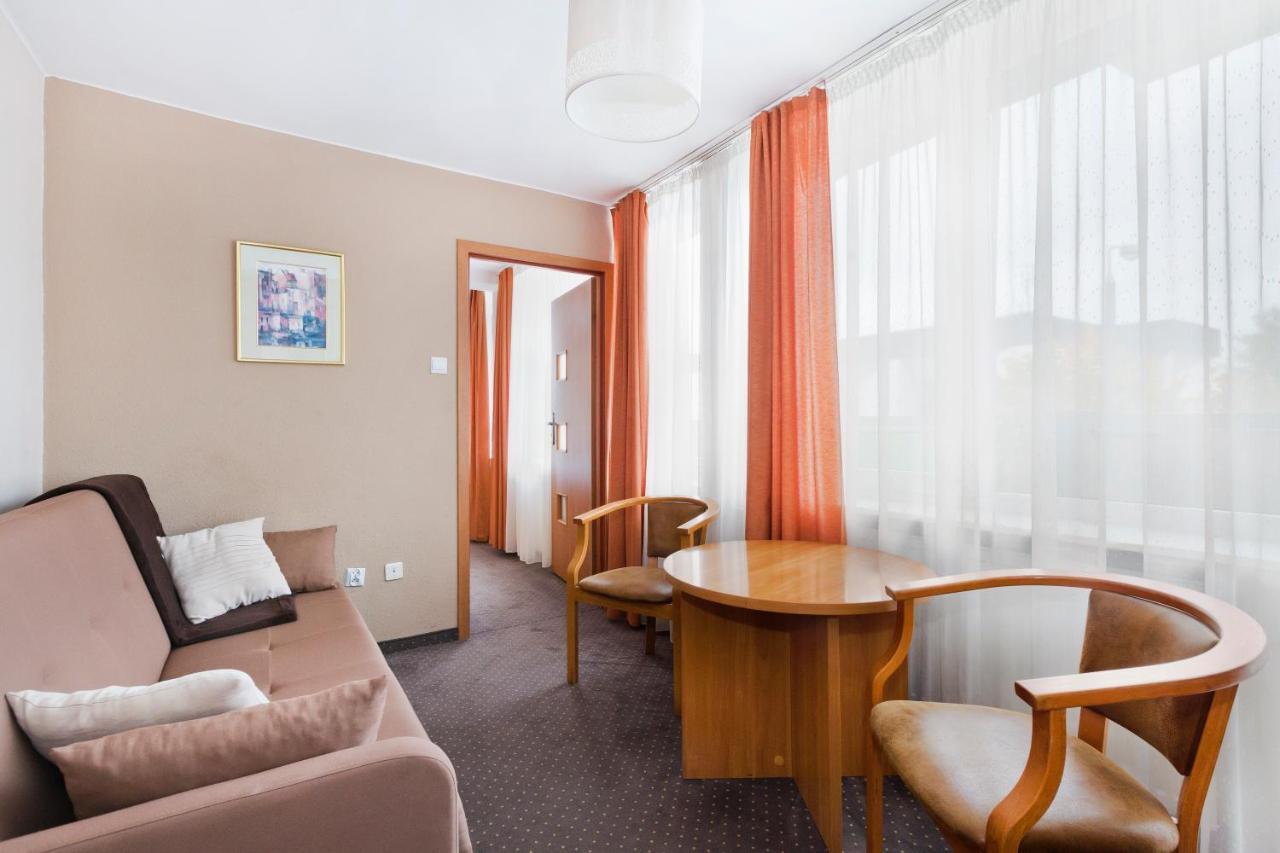 Hotel 97 Бидгошч Екстериор снимка